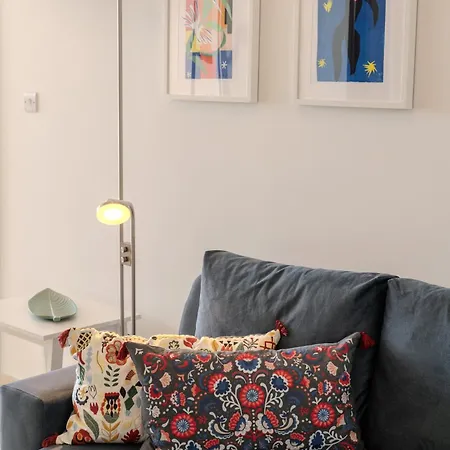 Amazing Sea And Marina View Center 2bdr Flat * Larnaca