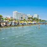 Amazing Sea And Marina View Center 2bdr Flat Lejlighed